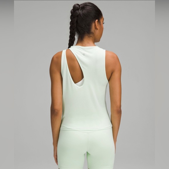 Lululemon shoulder cut-out yoga tank NWT! Various sizes. - Picture 3 of 15